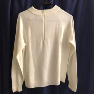 NWOTHampshire studio sweater size medium